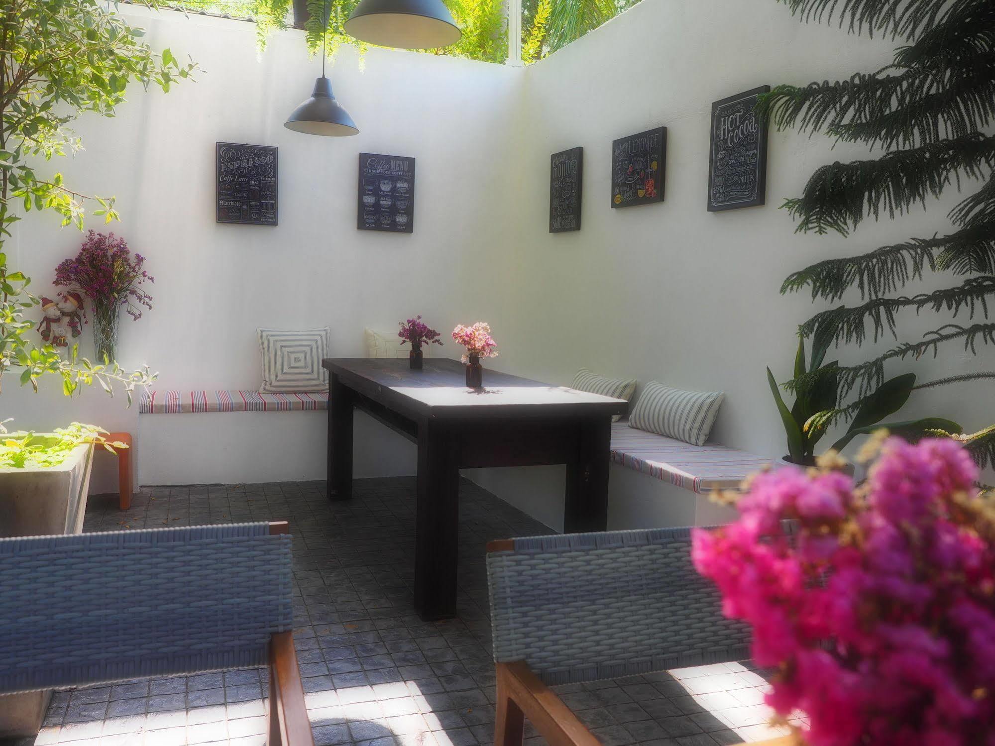 Costa Village Pool Villa Jomtien Exterior foto