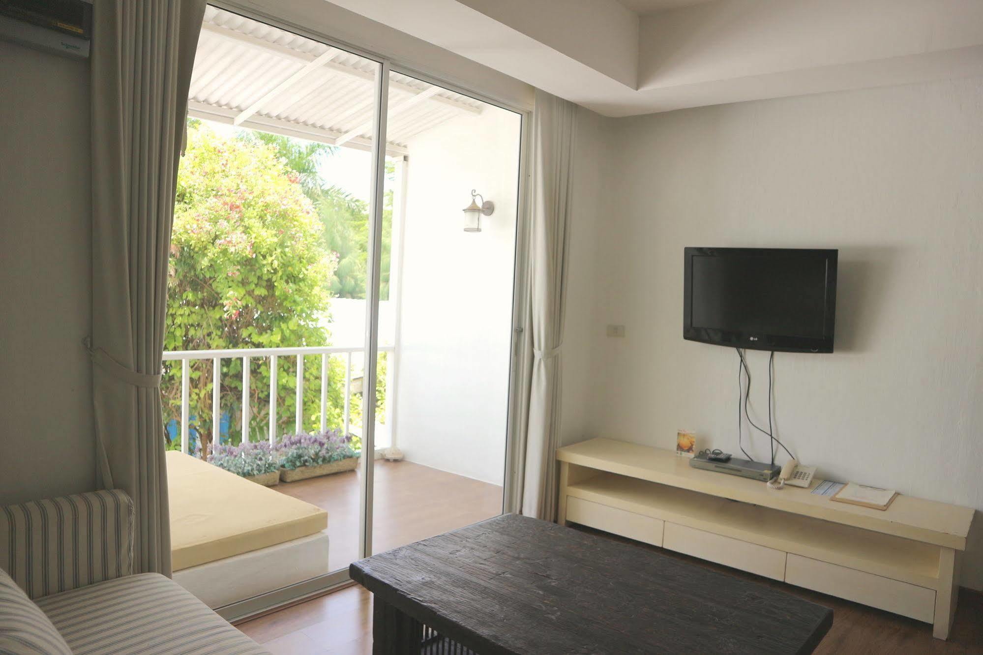 Costa Village Pool Villa Jomtien Exterior foto